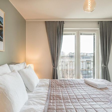 Riverside Lux With 2 Bedrooms, Car Park Garage And Sauna Turku Extérieur photo