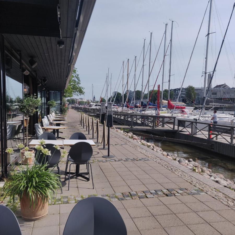 Riverside Lux With 2 Bedrooms, Car Park Garage And Sauna Turku Extérieur photo