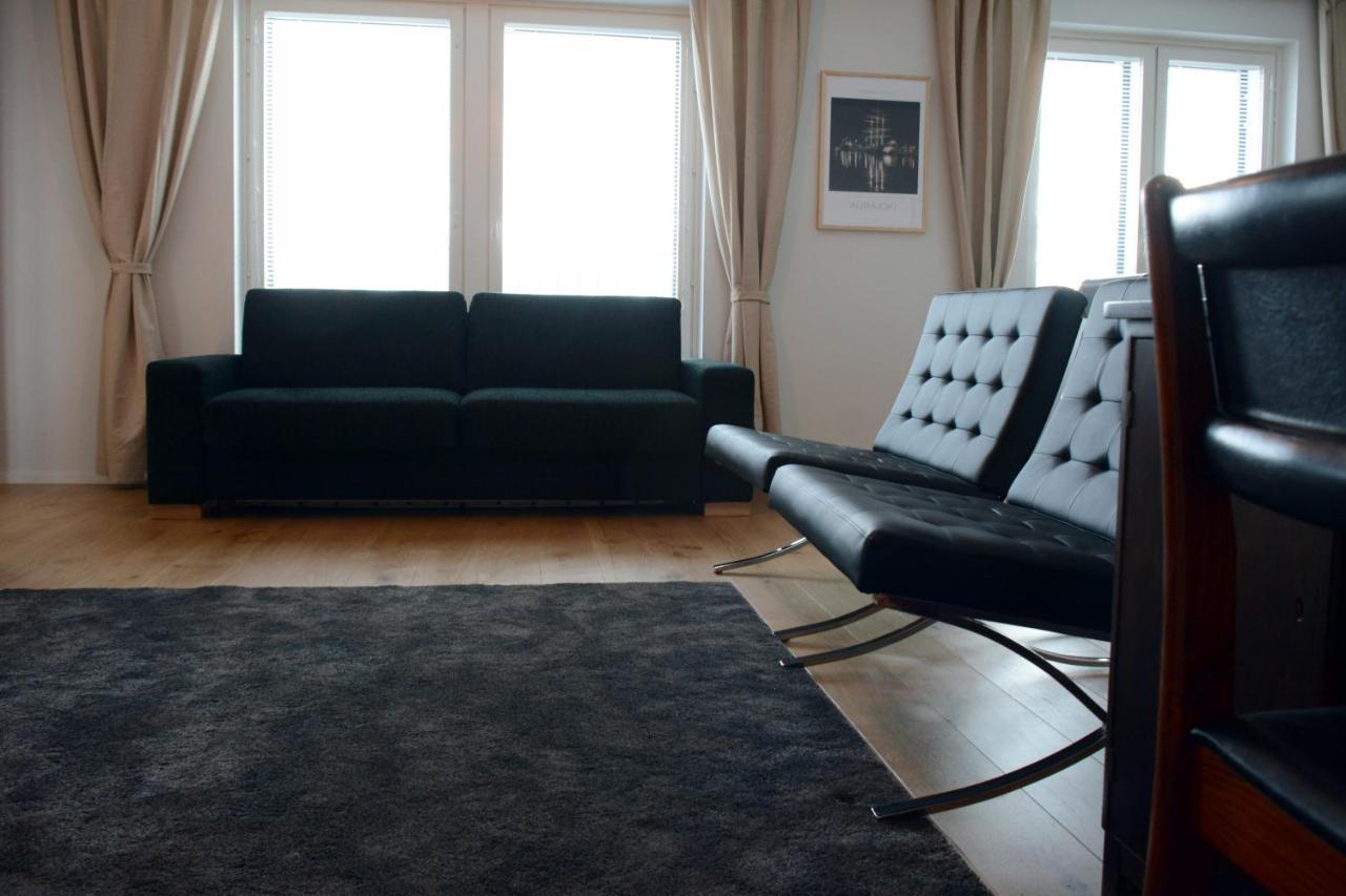 Riverside Lux With 2 Bedrooms, Car Park Garage And Sauna Turku Extérieur photo