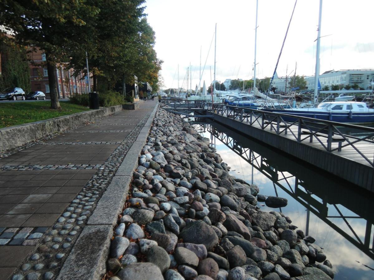 Riverside Lux With 2 Bedrooms, Car Park Garage And Sauna Turku Extérieur photo